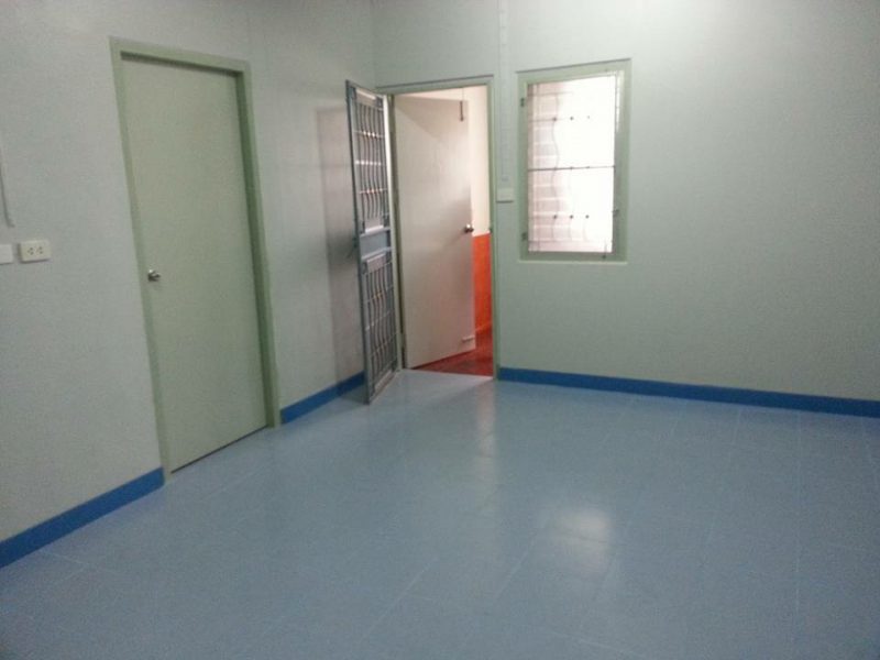ห้องเอื้ออาทร รัตนาธิเบศร์ ท่าอิฐ
